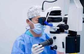 辽宁首例强生眼力健TECNIS Toric II植入手术成功开展